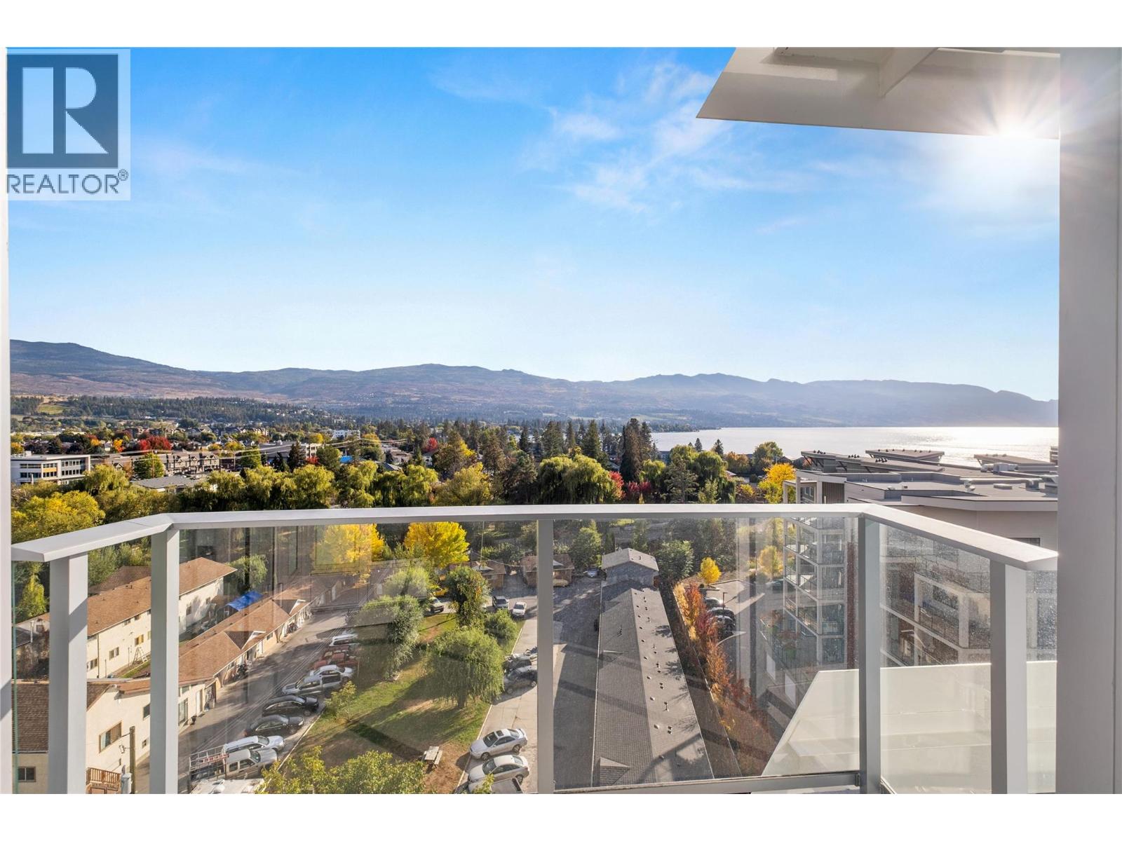 3699 Capozzi Road interior - Kitchen in 2BR/2BA Apartment/Condo